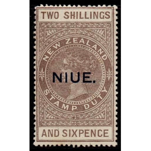 NIUE SG34 1923 2/6 GREY-BROWN MTD MINT